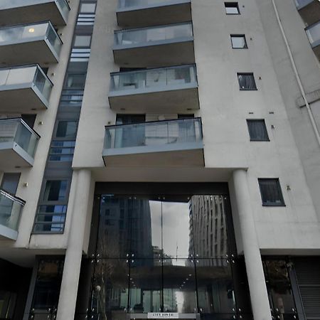 Royal Crossharbour Apartment London Ngoại thất bức ảnh