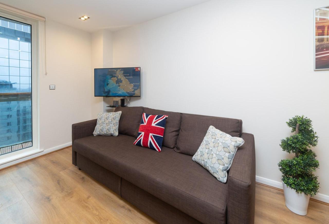Royal Crossharbour Apartment London Ngoại thất bức ảnh