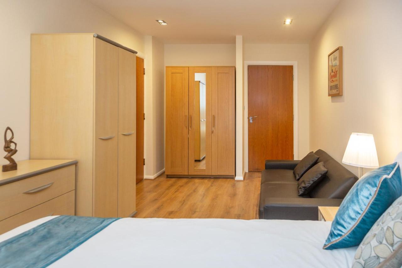 Royal Crossharbour Apartment London Ngoại thất bức ảnh