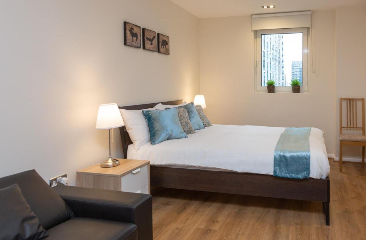 Royal Crossharbour Apartment London Ngoại thất bức ảnh