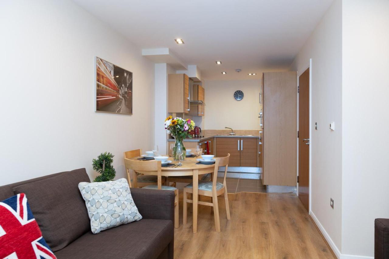Royal Crossharbour Apartment London Ngoại thất bức ảnh
